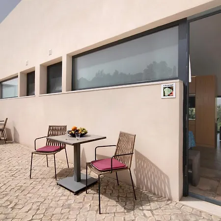Apartment Suites Sunny Hill